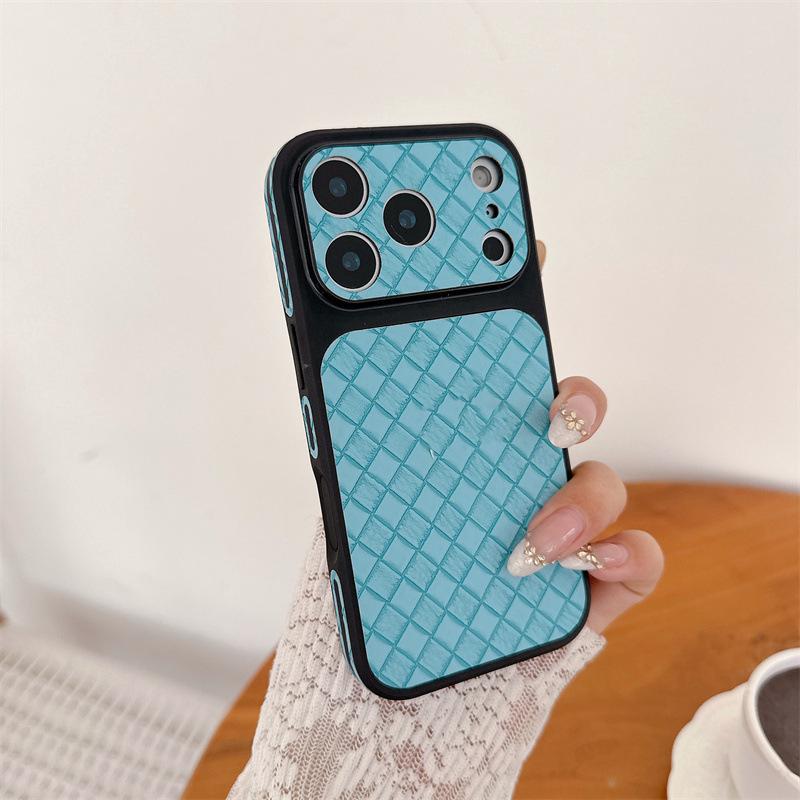 Premium Wenge Pattern Leather Protective Case for Apple 17 Pro Max/16 Pro