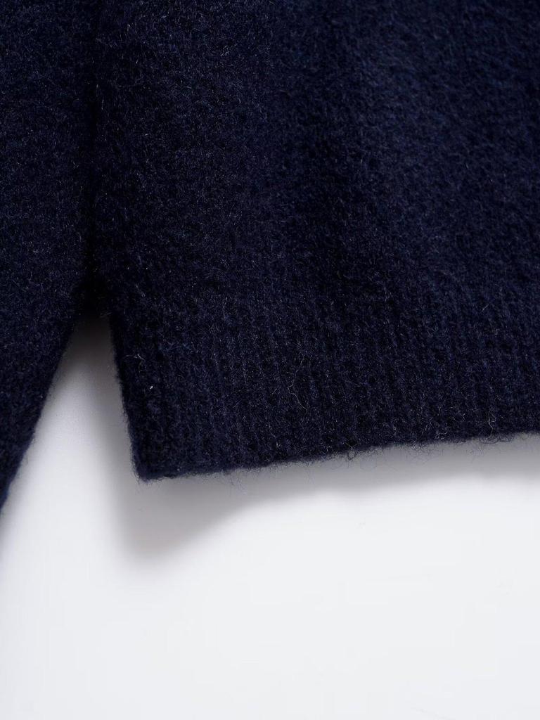 2024 Autumn/Winter Women's Fashion: European & American Style Polo Collar Knitted Sweater