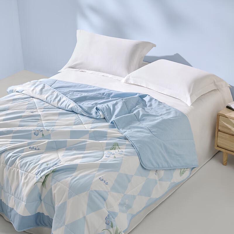 LOVO Floral Summer Quilt