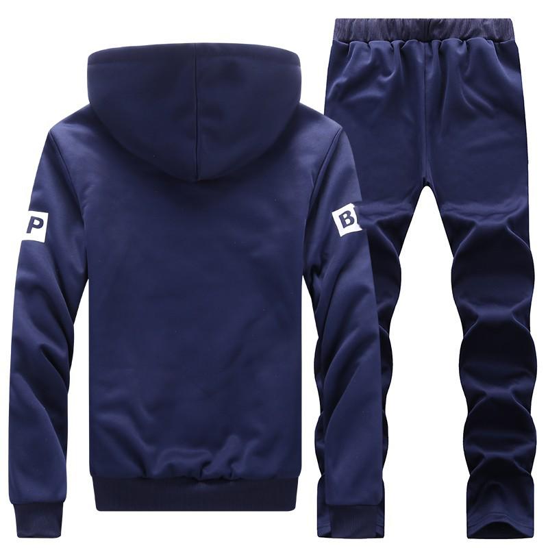 Men's Korean Style Winter Fleece-Lined Casual Sports Suit - Hooded, Long-Sleeved Two-Piece Set