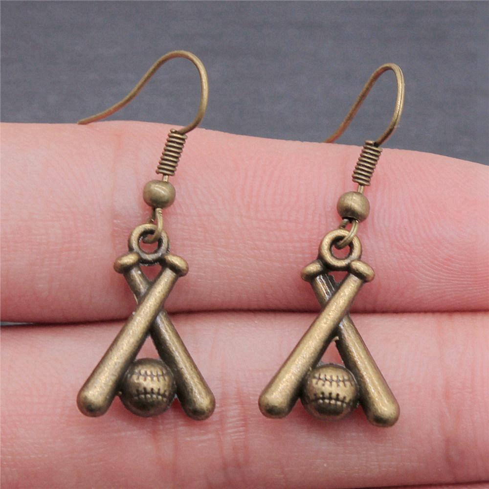 Drop & Dangle Earring Study Sports Minimalist Jewelry ComponentsEarring Size 18x19mm QE029