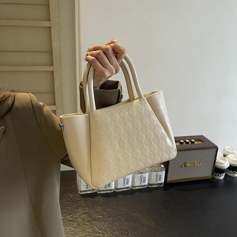 Bolsas de ombro elegantes e estilosas de plutônio sólido com zíper quadrado e treliça de diamante, quentes e da moda