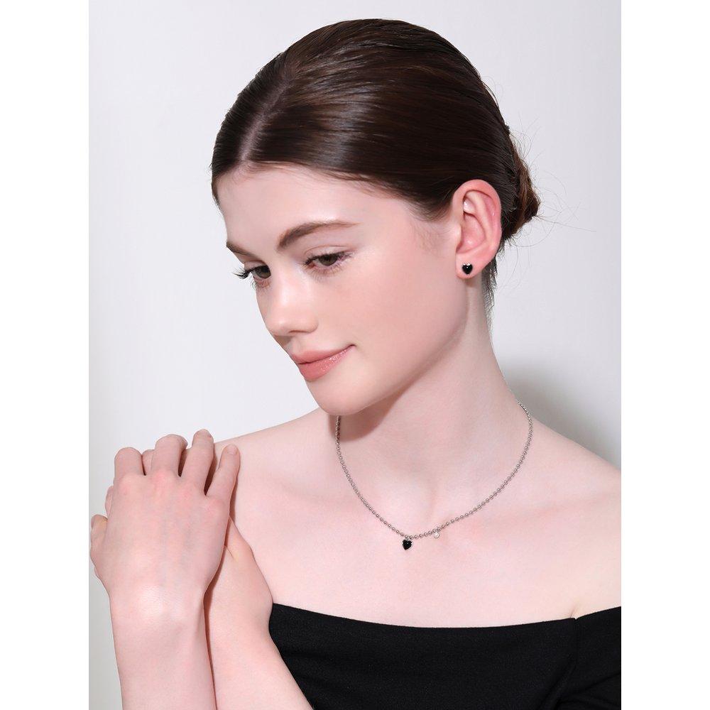 [Rosemont] Silver Black Heart Necklace Rc24B33J