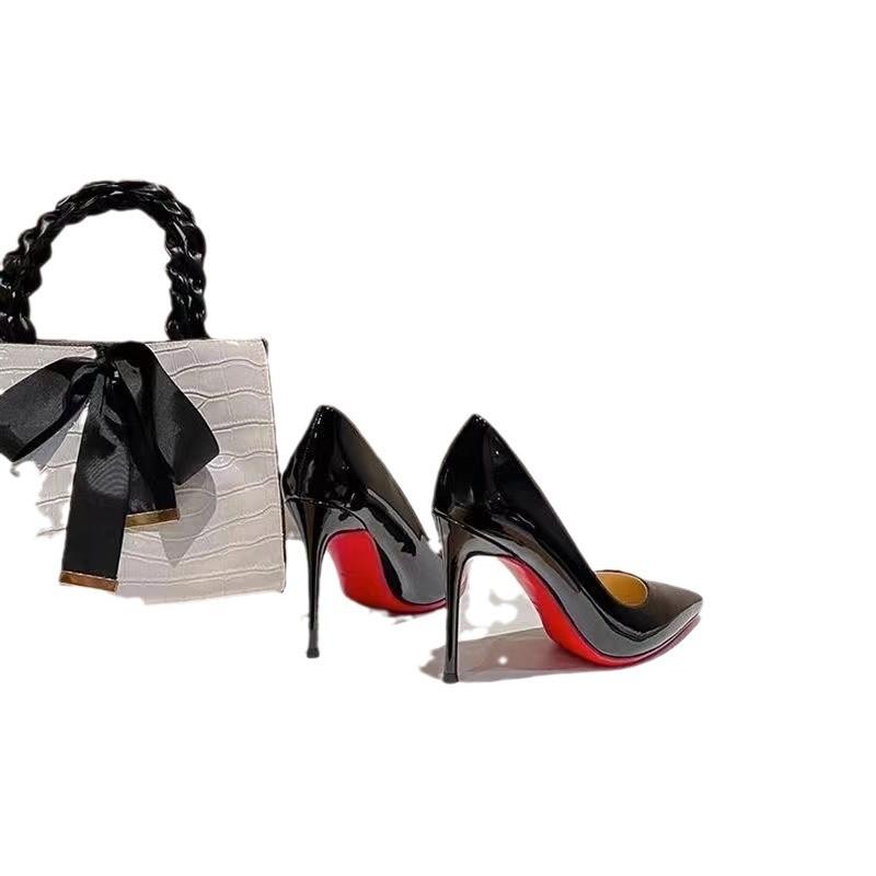 Zahraniční obchod velká velikost červená podrážka vysoké podpatky dámské tenké podpatky černé temperamentní společenské špičaté sexy lehké ústa lakované vysoké podpatky