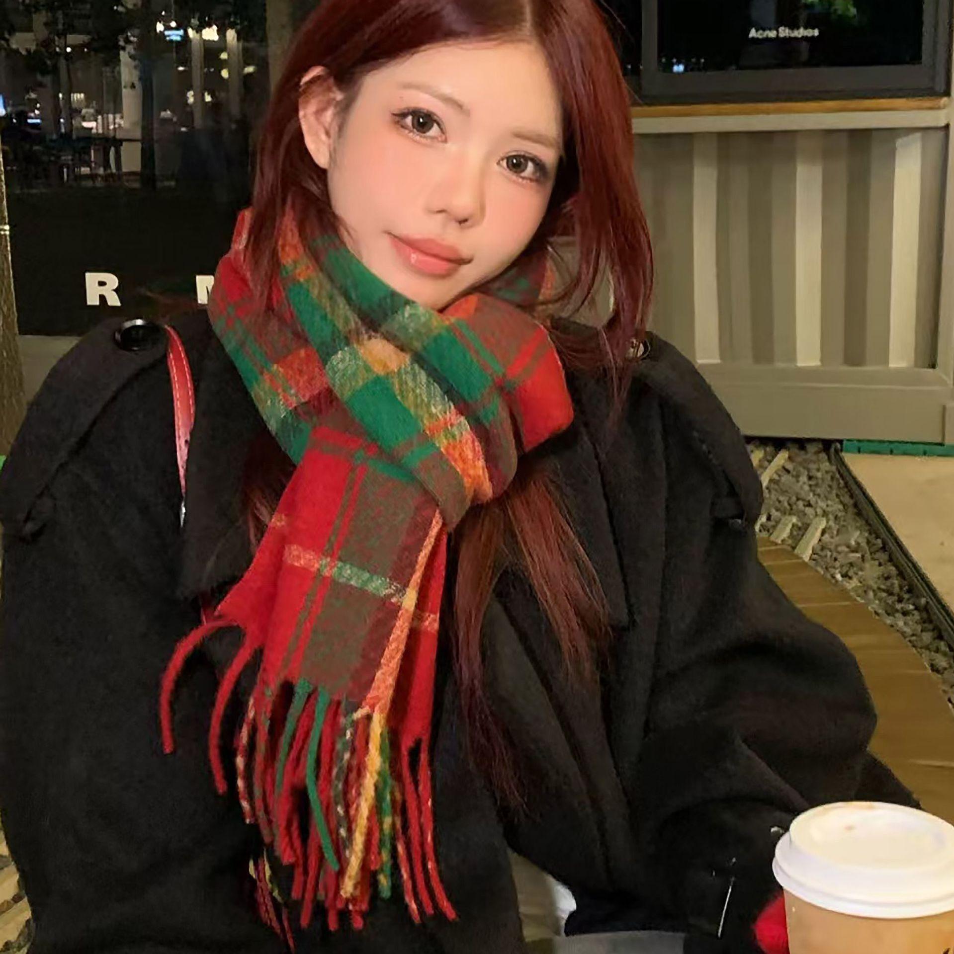 

Imitation cashmere plaid scarf women s autumn and winter high-end sense fashion simple scarf medium and long warm shawl 37 * 200cm (no standard)