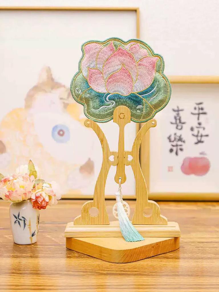 Chinese-Style Fan, Portable Hand-Cranked Fan for the Dragon Boat Festival, Sachet Bag, Cultural and Creative Pendant, Embroidered Tassel, Embroidered
