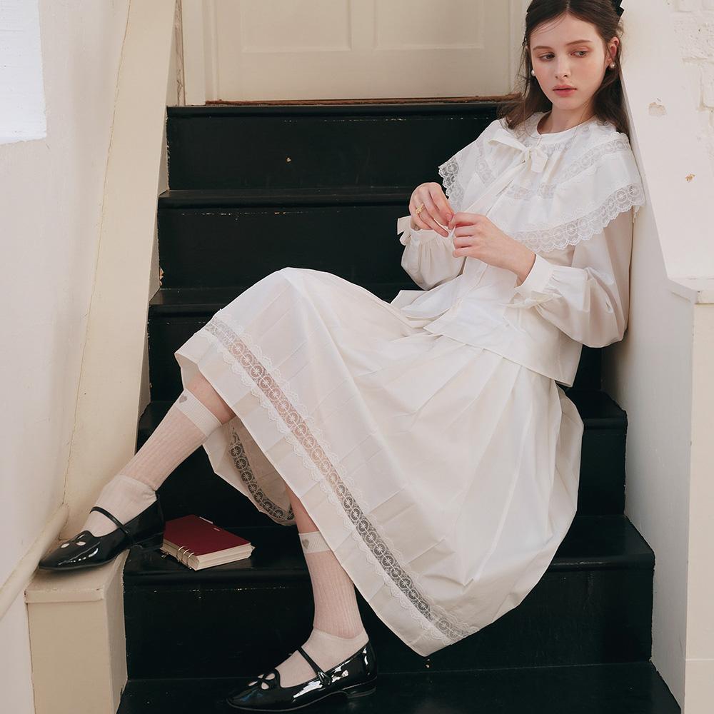 Ceme Adu Cest_Romantic Lace Pleated Skirt