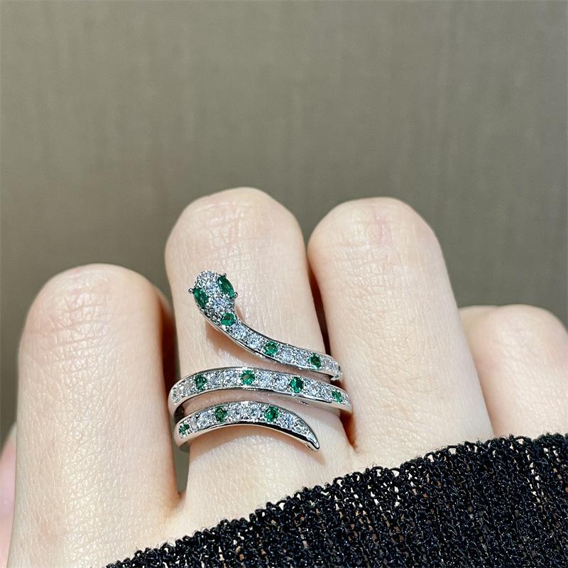Trendy Snake Shaped Zodiac Rings Fashion Versatile Women'S Jewelry Exquisite Zircon Inlaid Animal Design For Daily & Party Gift