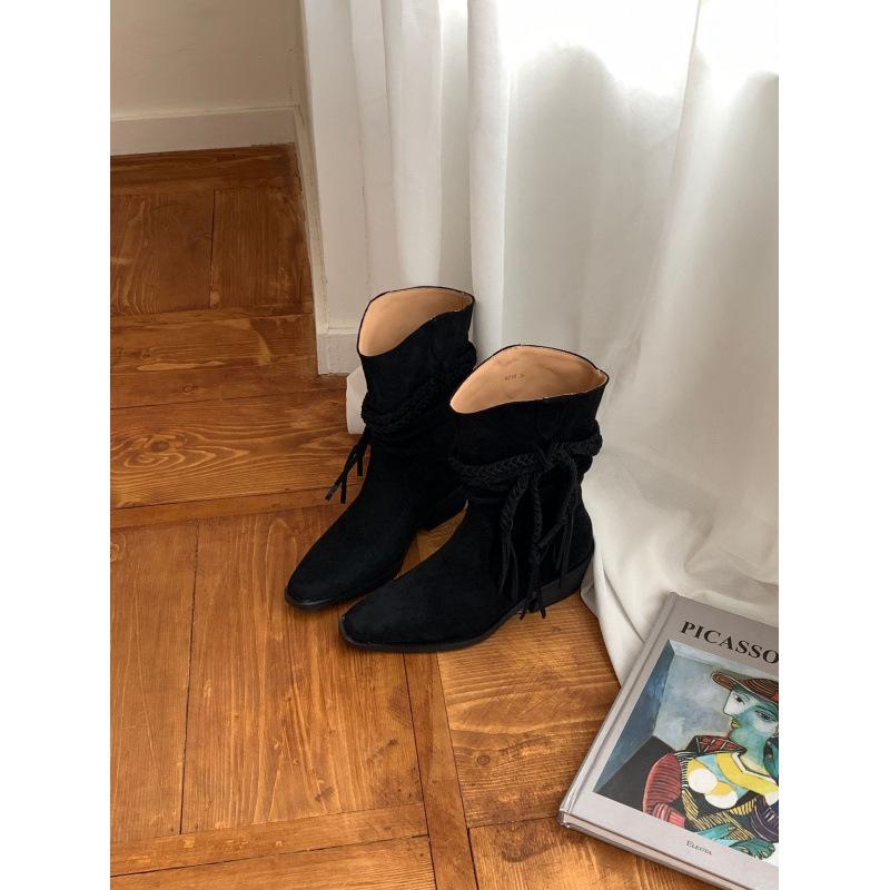 

Spot Wasteland Wind Retro Tassel Martin Boots Women s 2025 Autumn Mid-tube Prairie Small Square Head Coarse Heel Short Boots Pile Boots 39 чёрный