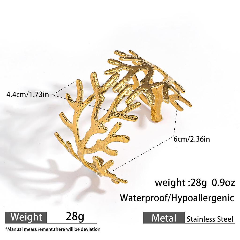 European & American Ocean Style Stainless Steel Bracelet with Starfish, Seashell, Coral Flowers, and Natural Stone Bangle Hand Jewelry.