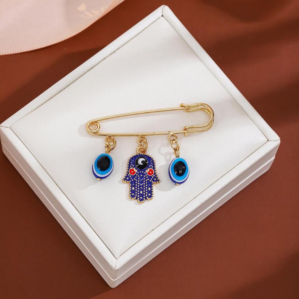 Creative Rhinestone Devil's Eye Tassel Brooch: Women's High-End Blue-Eyes Sweater Pin