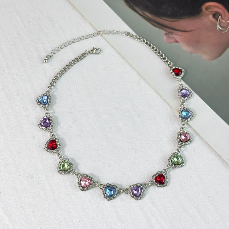 Personalized Simple Diamond Inlaid Heart Shape Clavicle Necklace For Women