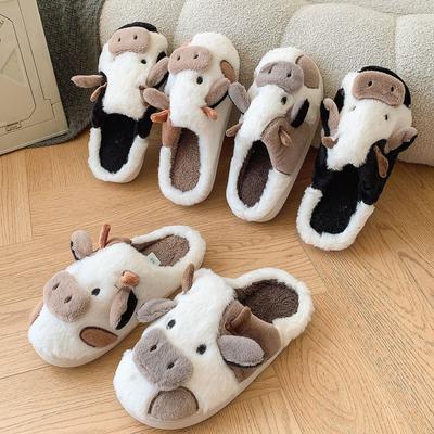 Mode Nouveaux chaussons d'hiver neutres dessin animé vache chauds en peluche pour couples intérieur antidérapants chaussons de maison pour hommes et femmes zapatos de mujer
