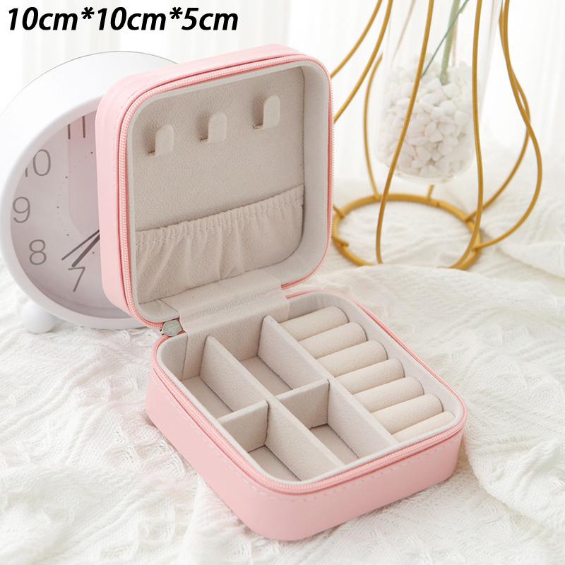 Bilezikler, Küpeler, Yüzükler ve Çiviler İçin Basit ve Taşınabilir Seyahat Takı Saklama Kutusu