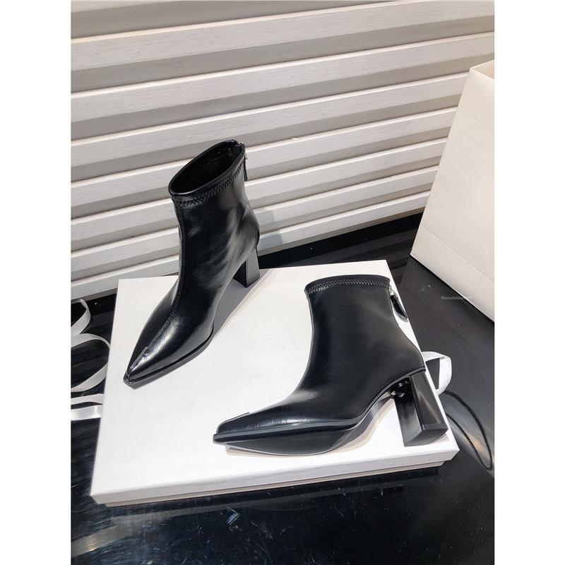 Hong Kong Pointed Thick Heel Short Boots Women's 2025 Spring and Autumn New European and American Elegant High Heel Boots Fashion Temperament Versat