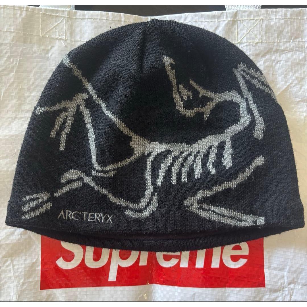 Used arc teryx beanie logo embroidery