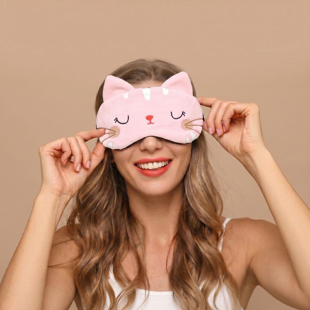1PC Cute and Quirky Eye Mask for Sleep, Blocking Out Light, Suitable for Students. Breathable, Protects the Eyes, and Relieves Eye Fatigue.