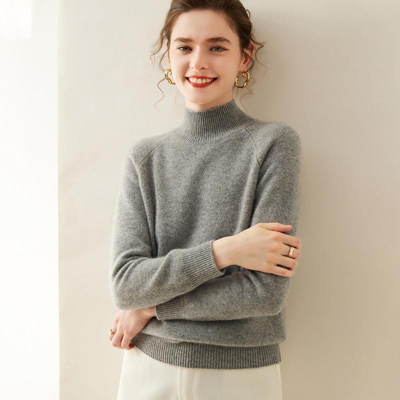 2024 Autumn/Winter Women's Plus Size Cashmere Sweater - Thick, Solid Color, Raglan Sleeve Knitwear Base Layer.