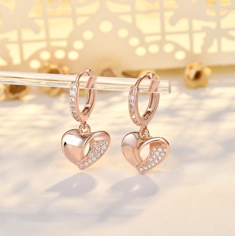Gold Plated Heart Shaped Earrings for Women with Zirconia Embedded Copper Jewelry Clip On Fashion Accessories