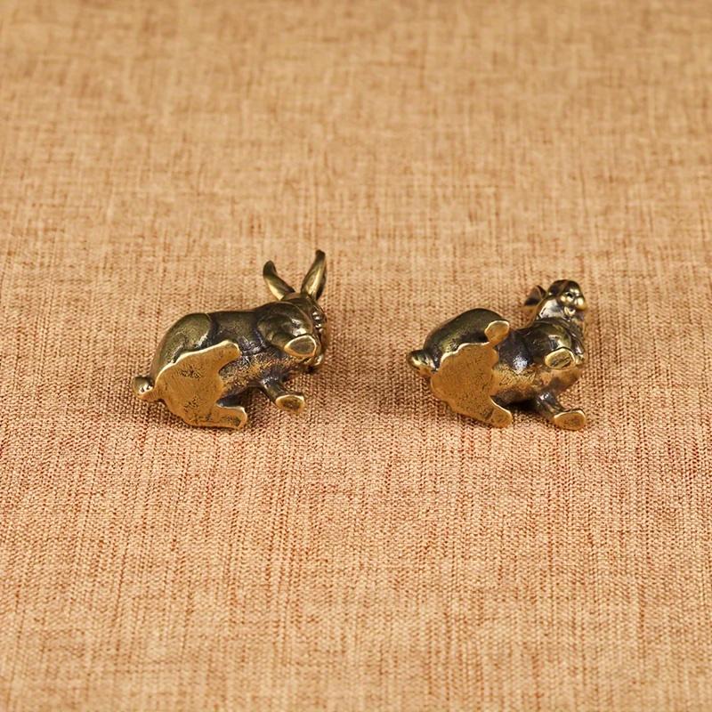 1Pair of Antique Copper Zodiac Rabbit Tea Pets Handcrafted Solid Brass Rabbits Feng Shui Home Decor Lucky Charms Ideal Various