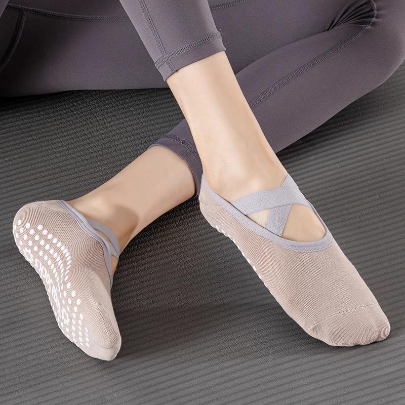 Women's Non-Slip Yoga Pilates Summer Socks for Indoor Fitness and Running