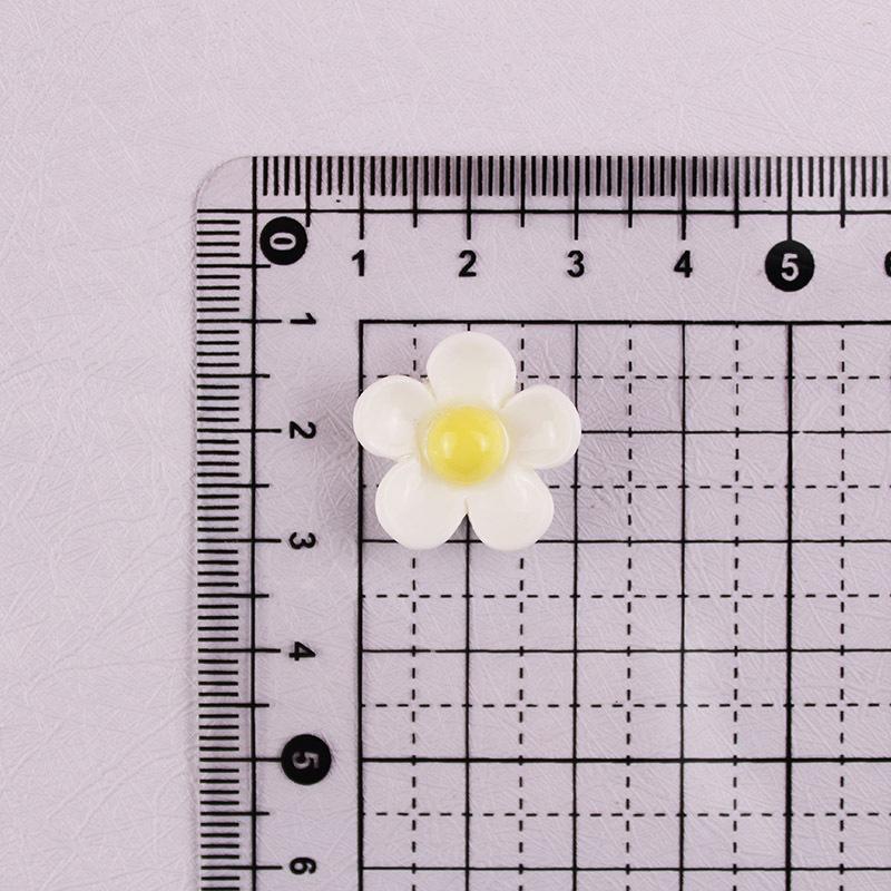 Frangipani Resin Accessories: Handmade White Flower Hair Clips, Ties, Jewelry, Cream Glue, and Phone Case DIY Kits.