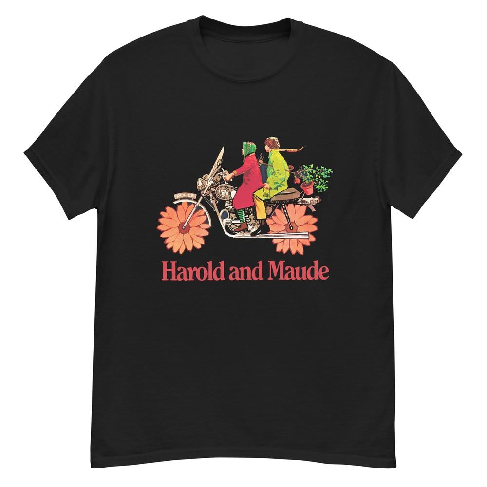 Harold and Maude (1971 T-shirt Fan Gift Unisex T-Shirt M