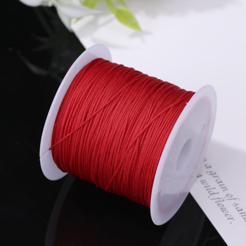 Boting Nr.. 73 Rot 0,6 mm Nicht-elastische Kordel für DIY Halsketten- und Armbandherstellung.