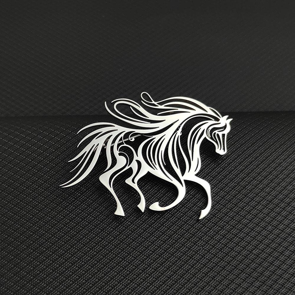 Luxury Vintage Pegasus Brooch Traditional Hollow Brooch Pins Alloy Lapel Pin Cultural Art
