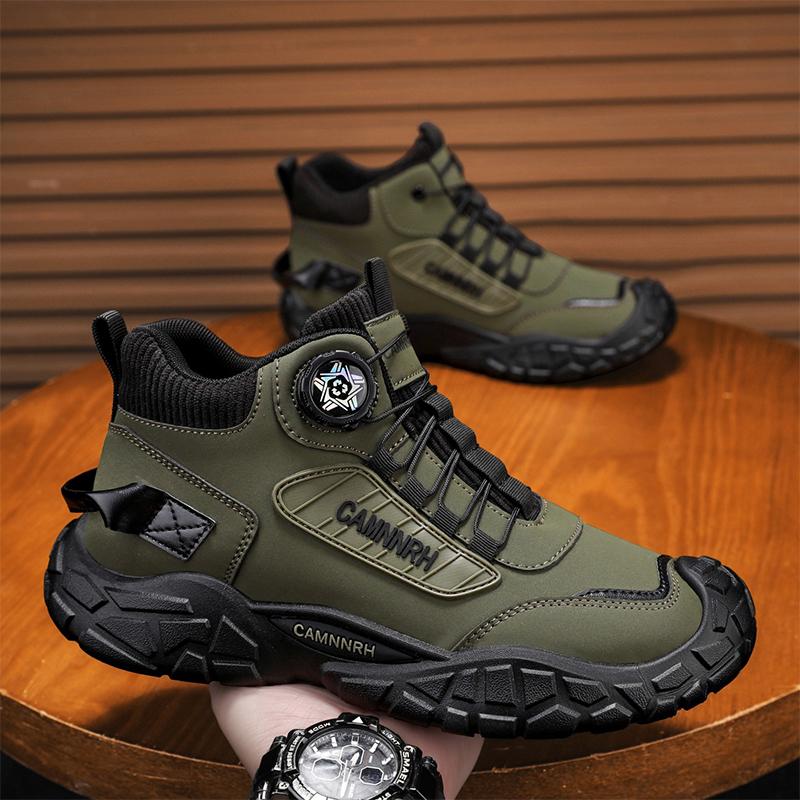New Winter Outdoor Mountaineering Sports Casual Thick-soled Work Boots, Retro Men's Shoes with Swivel Buttons, Easy To Wear.
