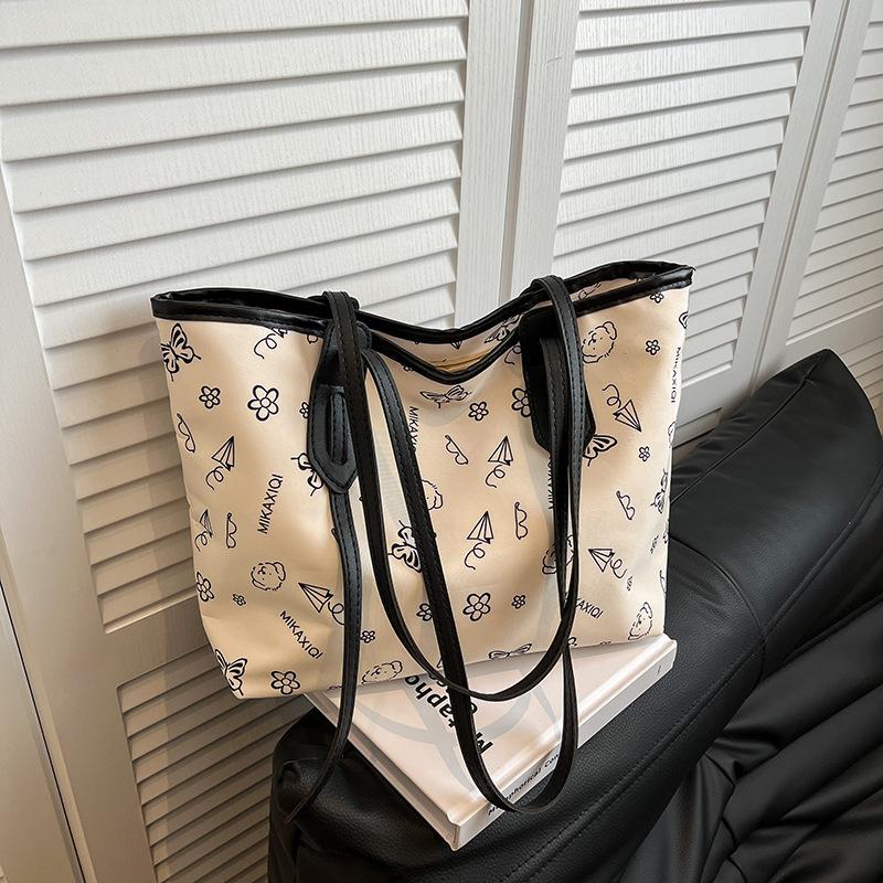 

Сумка большой вместимости женская универсальная 2025 весна и лето новая модная повседневная сумка на плечо с принтом сумка-тоут для поездок на работу