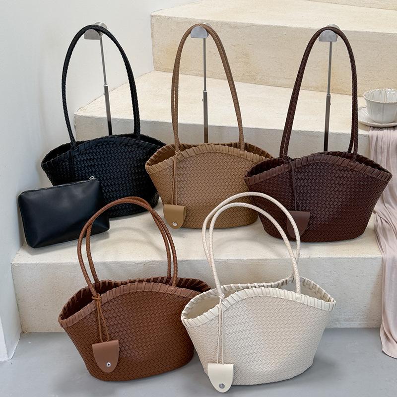 Large-capacity Woven Bag - Stylish Commuter Shoulder Bag with Hand-held Grocery Bag Feature