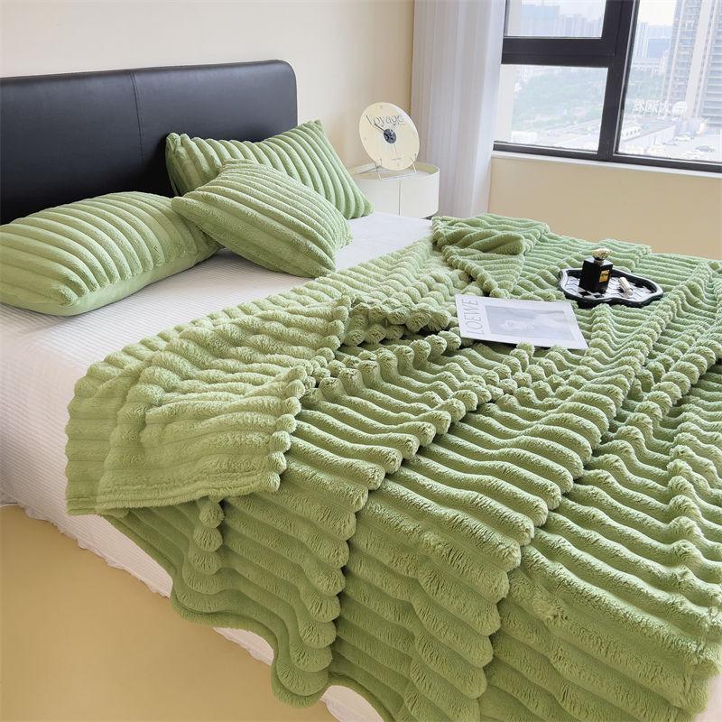 Office Nap Blanket With Solid Color Striped Design For Spring Autumn Relaxation