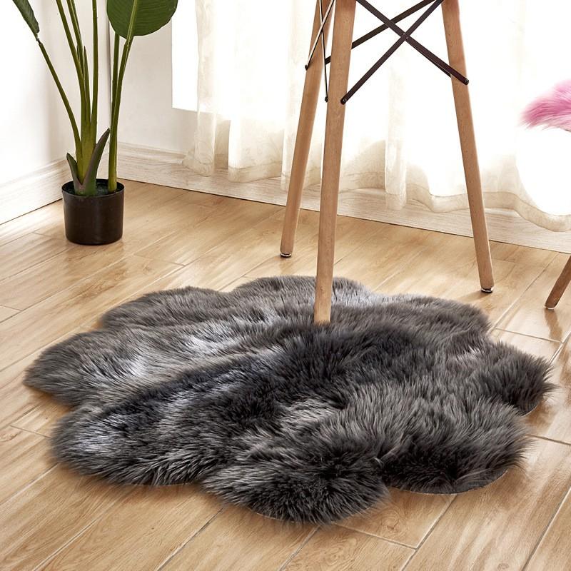 Floral Shaped Plush Area Rug Living Room Bedroom Window Seat Modern Decor Soft Acrylic Floor Mat