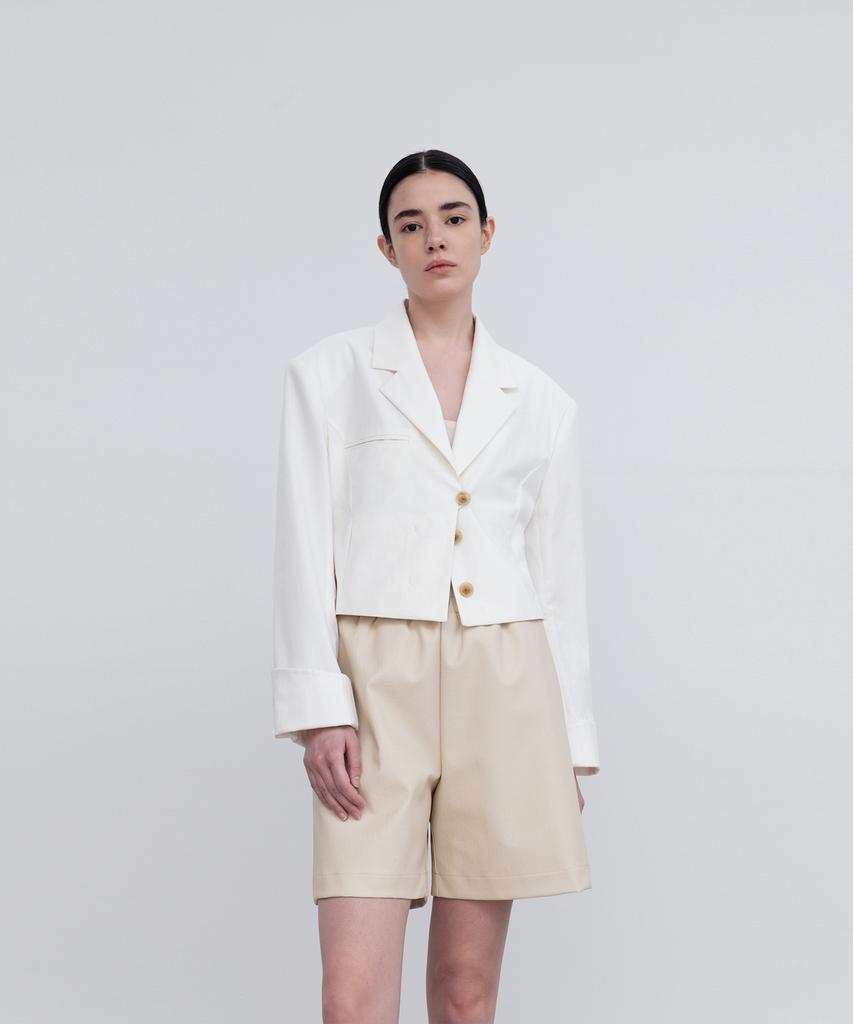 Re Rhee Semi Oversized Cropped Blazer Jacket