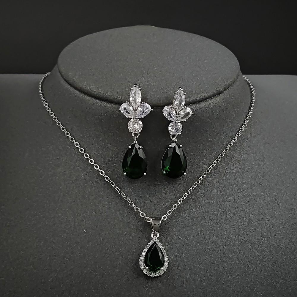 

Emerald Teardrop Jewelry Set for Women: Elegant Two-Piece Collection (E6496-X711) зелёный