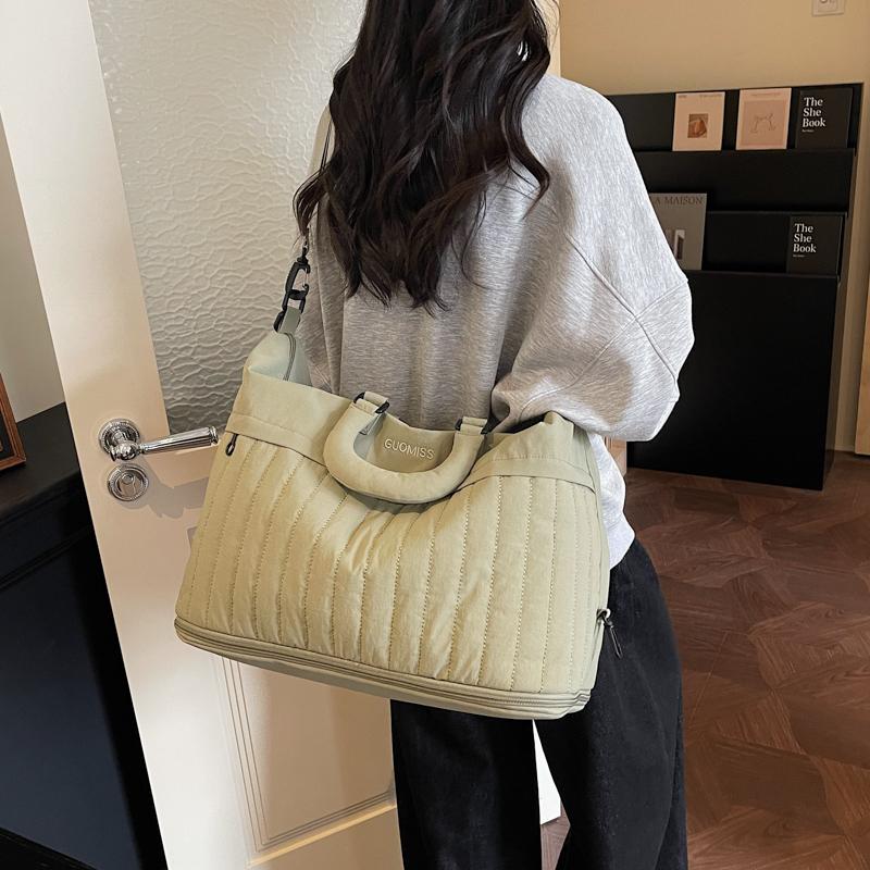 Gesteppte Reisetasche mit Tragegriff und verstellbarem Riemen Leichte Wochenendtasche für Reisen für Herren und Damen