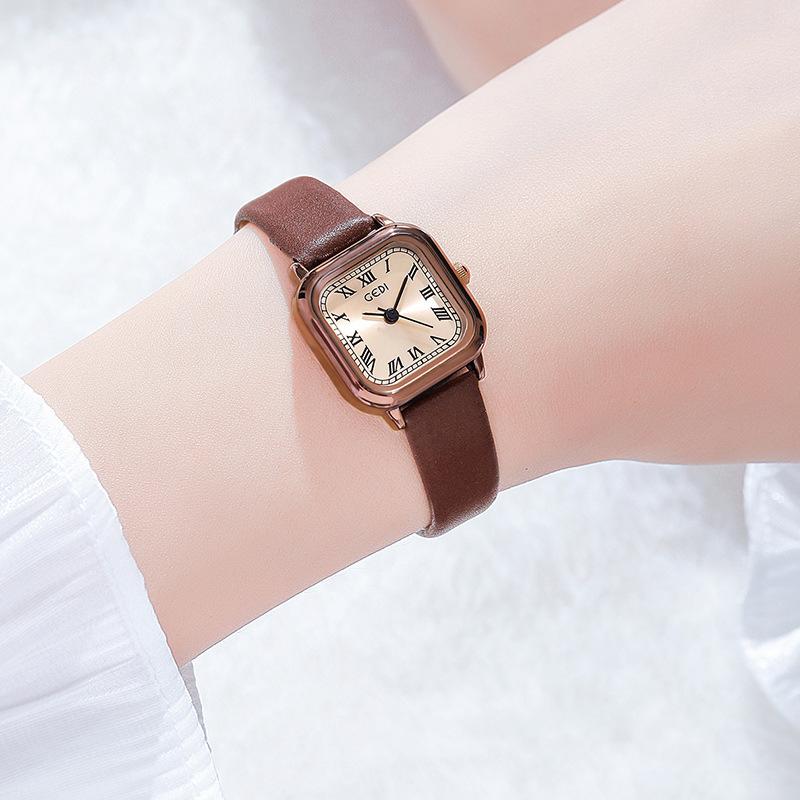 Korean Style Retro Small Sugar Cube Watch Female Niche Simple And Versatile Mini Temperament Student Literary Women'S Watch