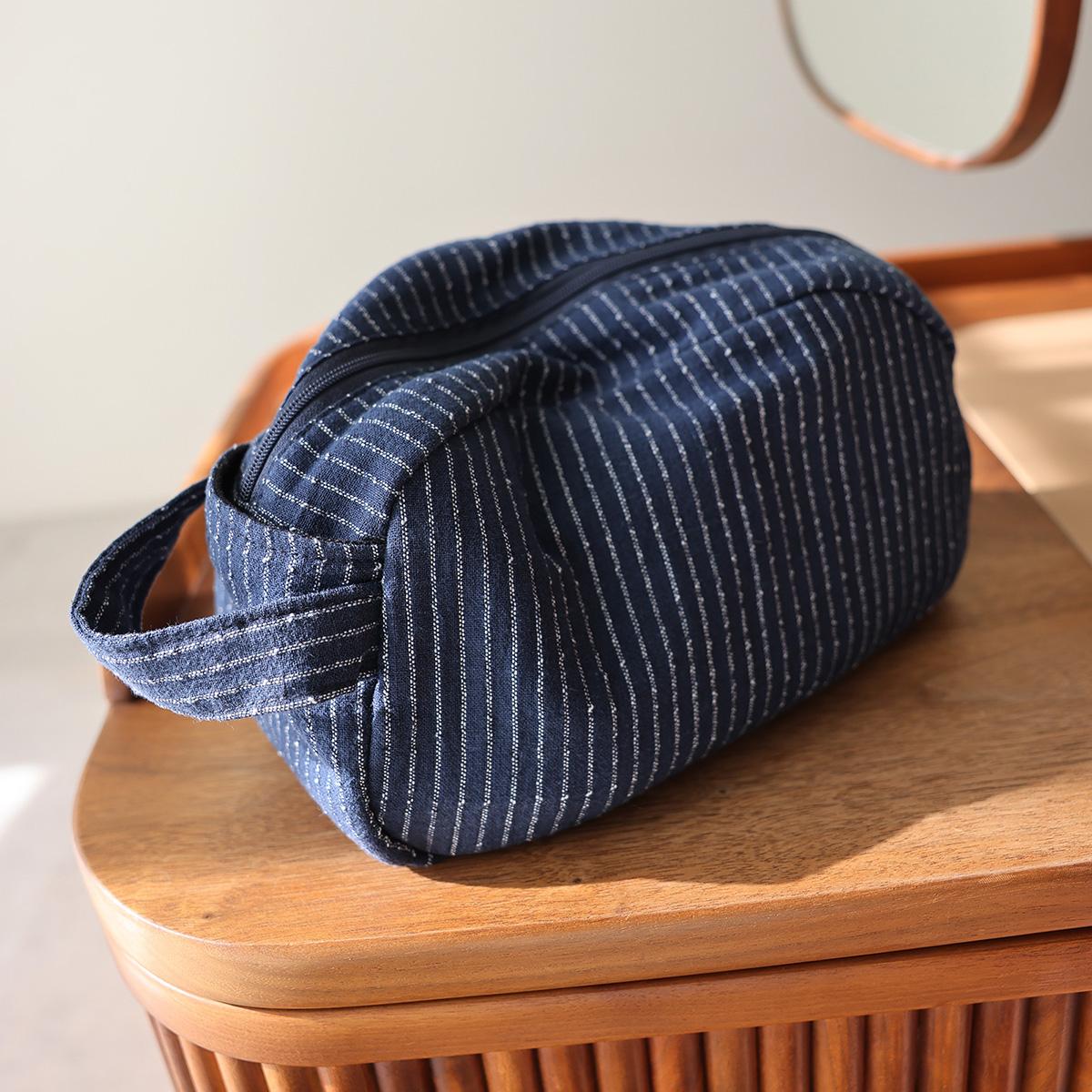 Classic striped large capacity portable cosmetic bag cotton linen fabric dark zipper skin care travel portable storage bag синий