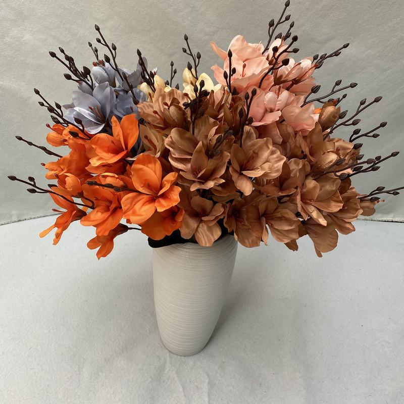 Magnolia Lifelike Bouquet For Wedding Decorations And Home Interior Gift Design