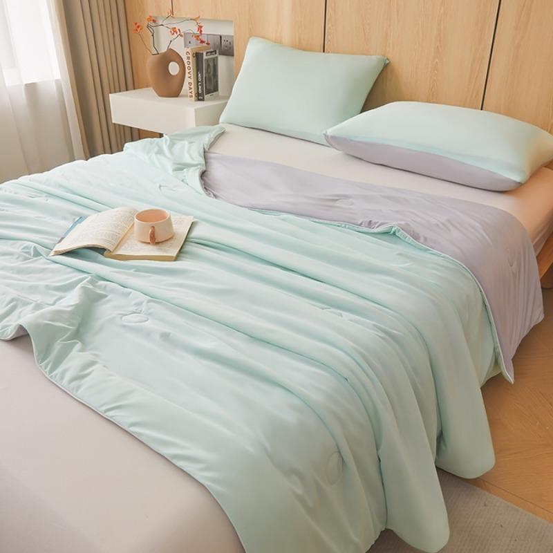 New Summer Quilt Air Conditioner Cools The Summer Quilt with Class A Mica Spandex