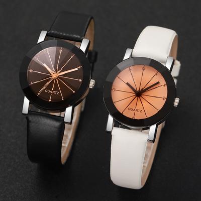 Schwarz Weiß 2tlg/Set Modische Runde Form Damen Leder Quarz Uhr