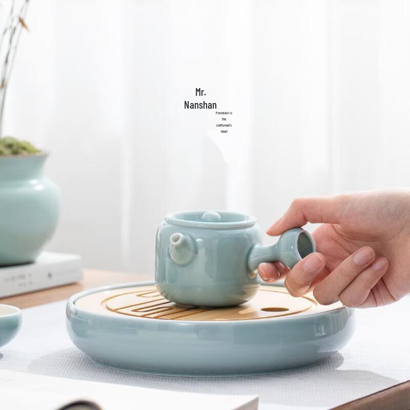 Mr. Nanshan Vintage Ceramic Teapot and Sharing Cup Set