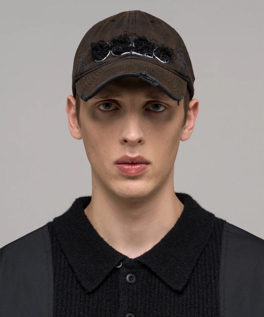 032Ssi (U) Distressed Logo Cap Washed Black