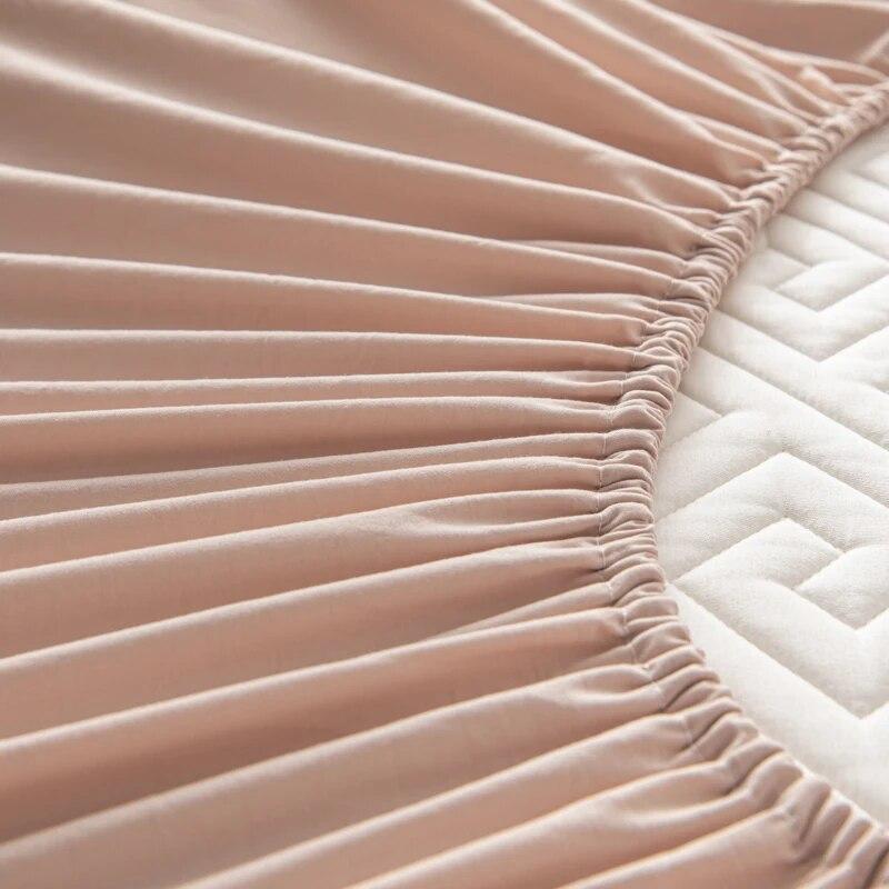 Waterproof Mattress Protector Single/Double/Queen/King Size Bed Cover Mattress Pad Breathable Noiseless Fitted Sheet Soild Color