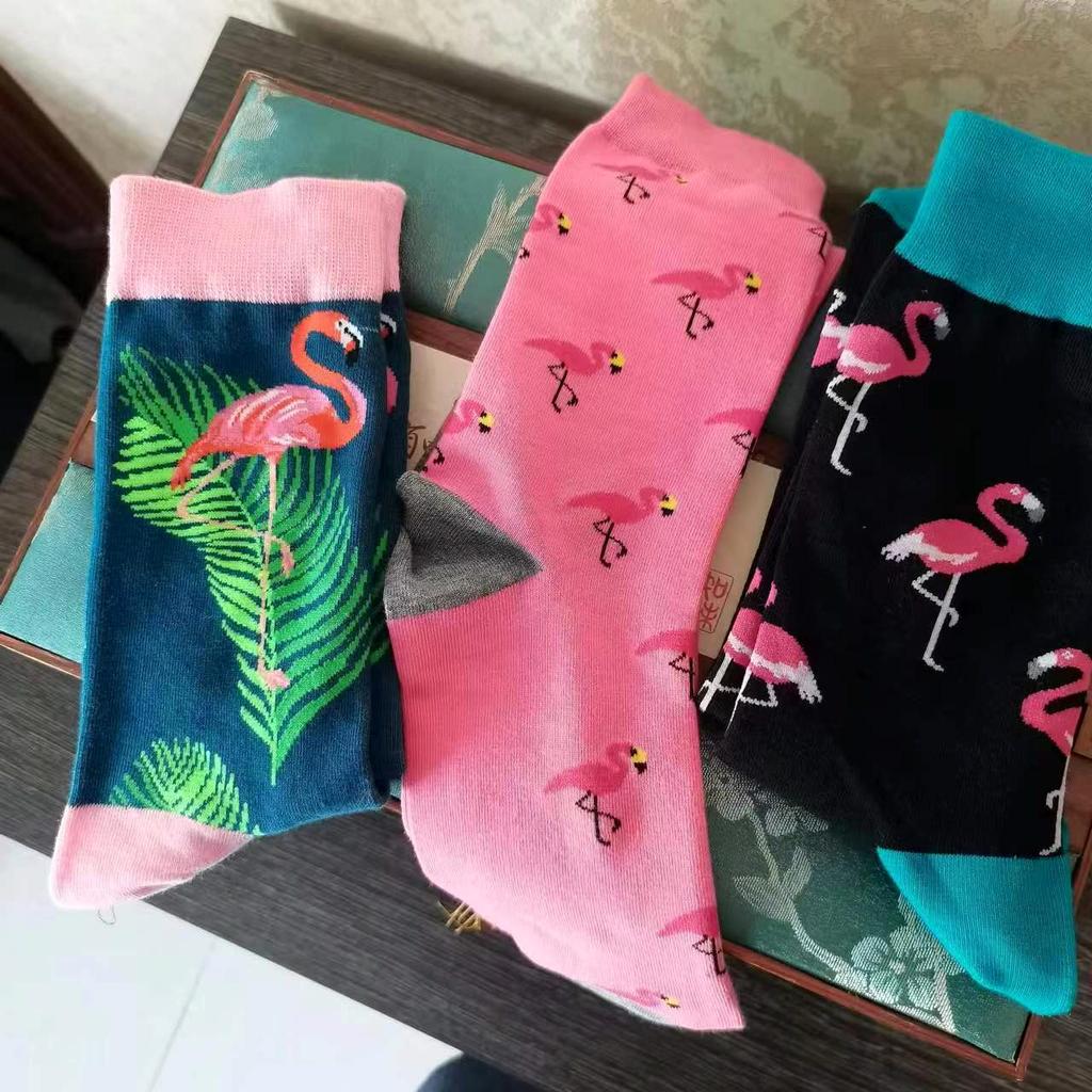 Funny Flamingo Pattern Cotton Men Crew Sock Street Tide Crew Socks Gift Men Husband Cute Street Socks Novelty Funky Pink Black