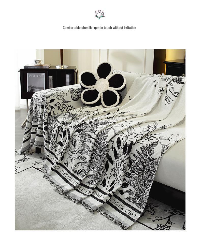 Pastoral Chenille Sofa Cover: Thick, Full-Coverage, Anti-Scratch Slipcover for All Seasons