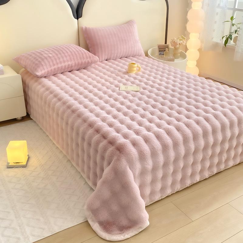 Plush Rabbit-Bed 3-Piece Set: Solid Color Duvet Cover & Rounded Corner Bed Sheet