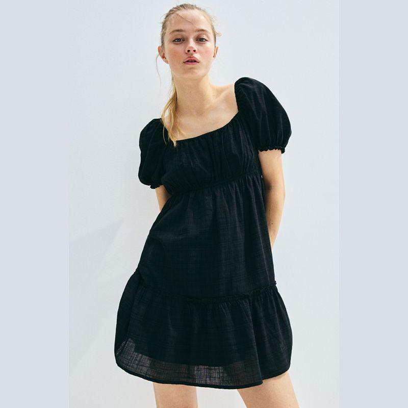 

HM Women s clothing dress 2025 Summer New Square Collar Puff sleeve French style Fashion Pleated One-Piece Dress 1275848 Black 170/104