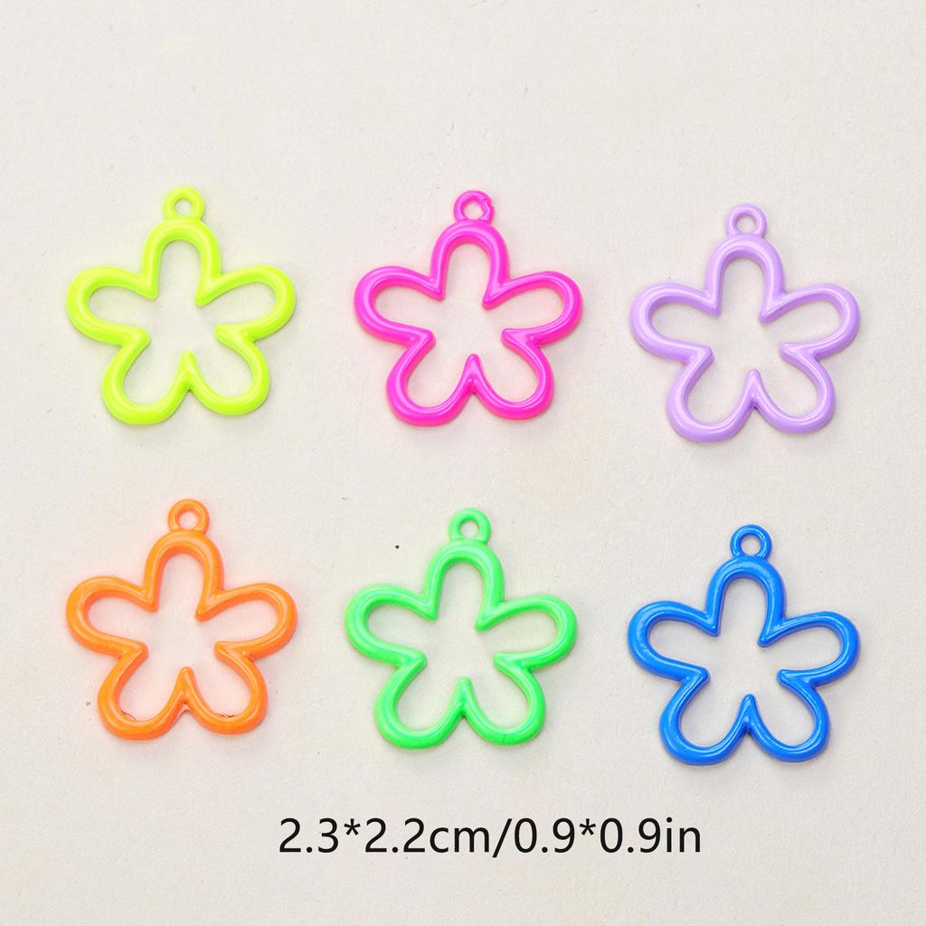 Exquisite Alloy Flower Pendant DIY Charm Jewelry Pendants for DIY Bracelet Necklace Jewelry Making Findings Accessories